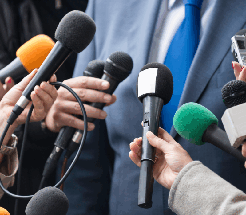 Reputation management during legal disputes - Linkilaw